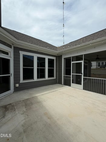 1217 Linkwood Way, Fuquay Varina, NC 27526