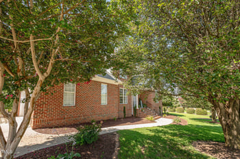 1217 Rolling Farm Dr, Raleigh, NC 27603