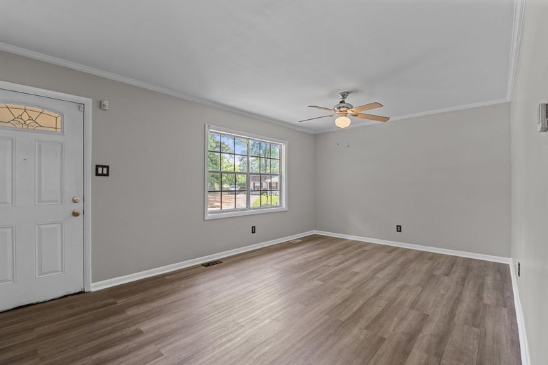 1217 Savannah Dr, Raleigh, NC 27610