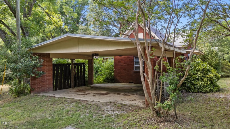 1217 Shepard School Rd, Zebulon, NC 27597
