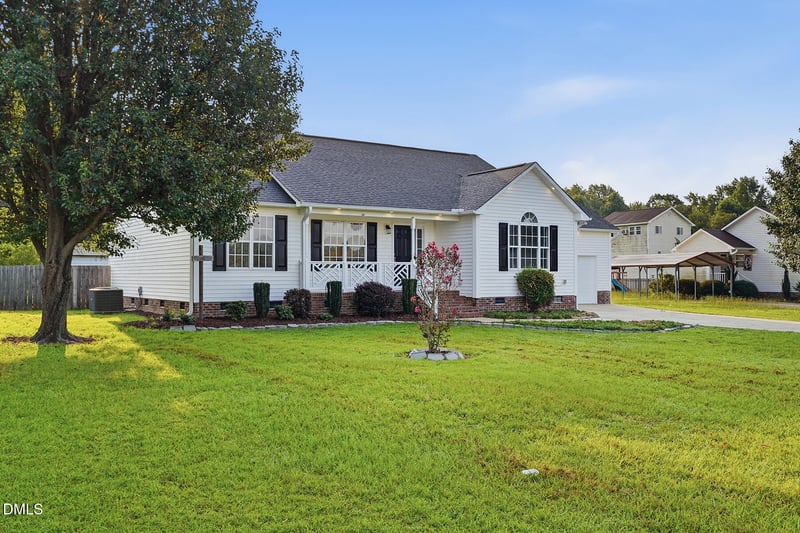1217 Smith Rd, Smithfield, NC 27577