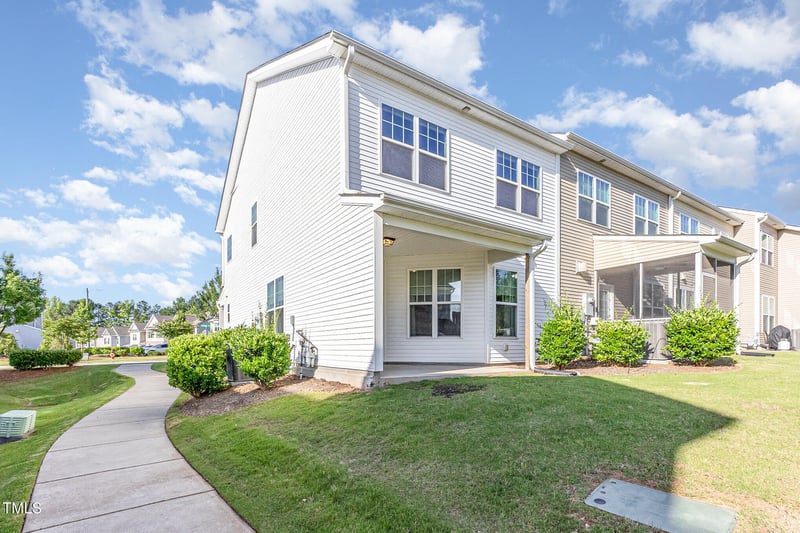 1217 Trilogy Blvd, Morrisville, NC 27560