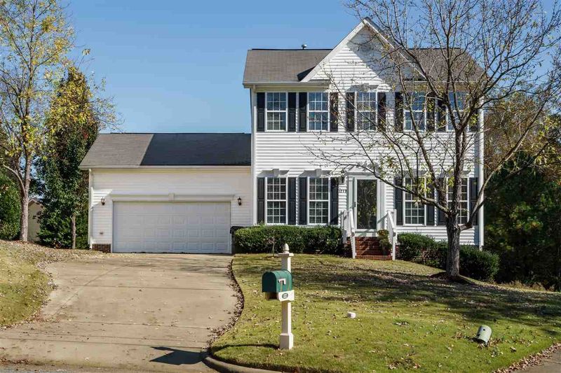 1217 Twelve Oaks Ln, Apex, NC 27502