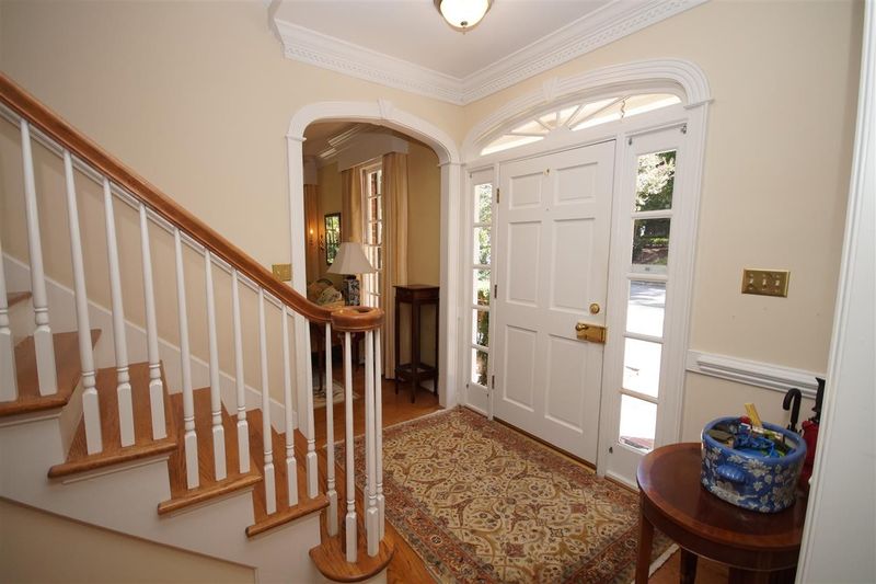 1217 Weldon Pl, Raleigh, NC 27608