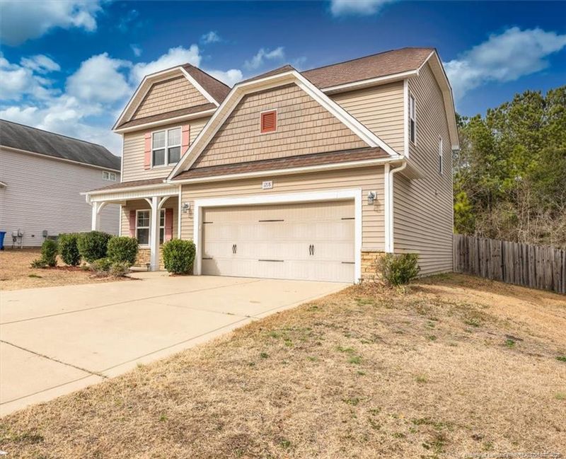 1218 Brickyard Dr, Fayetteville, NC 28306