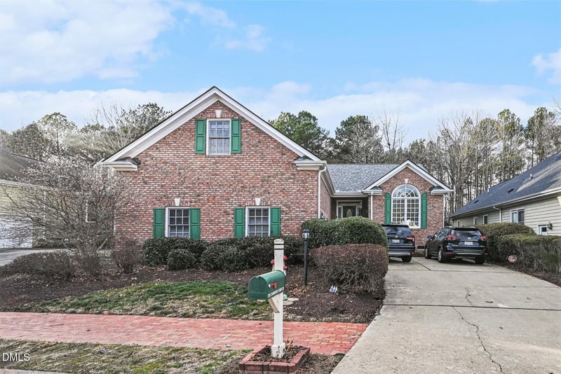 1218 Champions Pointe Dr, Durham, NC 27712