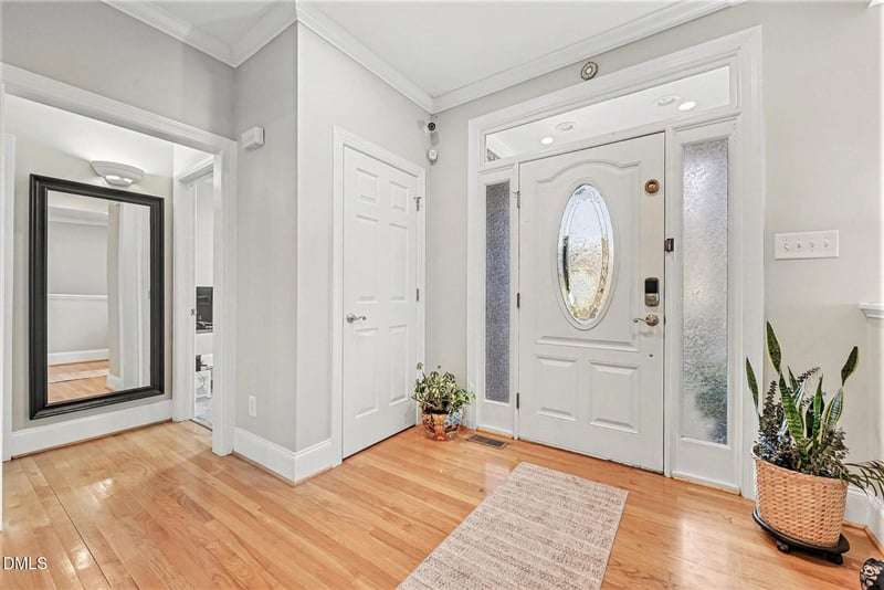 1218 Champions Pointe Dr, Durham, NC 27712
