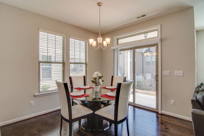 1218 Exchange Pl, Durham, NC 27713