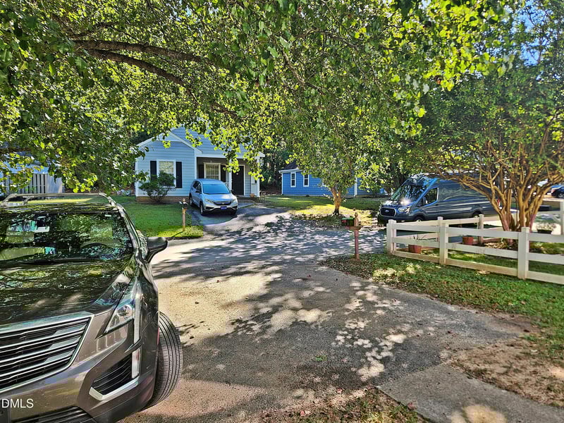 1218 Kendall Dr, Durham, NC 27703