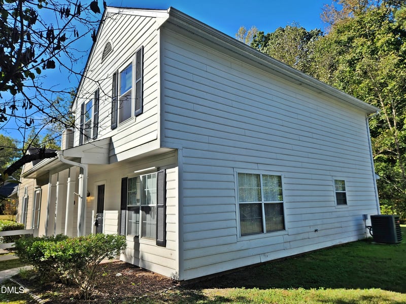 1218 Kendall Dr, Durham, NC 27703