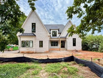 1218 Kingwood Dr, Raleigh, NC 27609