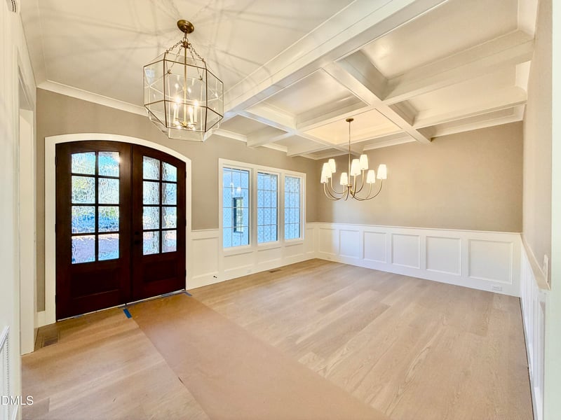 1218 Kingwood Dr, Raleigh, NC 27609