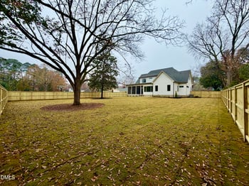 1218 Kingwood Dr, Raleigh, NC 27609