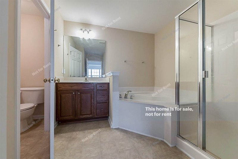 1218 Legacy Greene Ave, Wake Forest, NC 27587