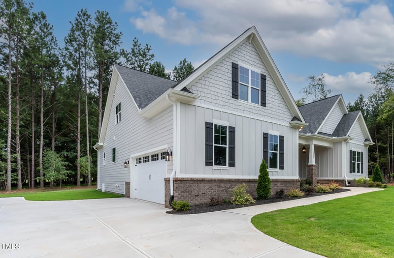 1218 Red Cedar Ct, Youngsville, NC 27596