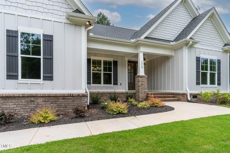 1218 Red Cedar Ct, Youngsville, NC 27596