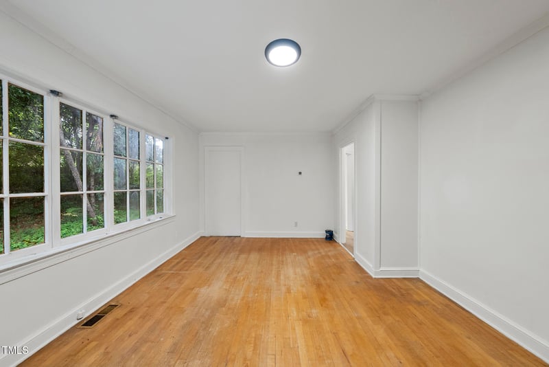1219 Carlton Ave, Raleigh, NC 27606