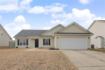 1219 Chimney Swift Dr, Fayetteville, NC 28306