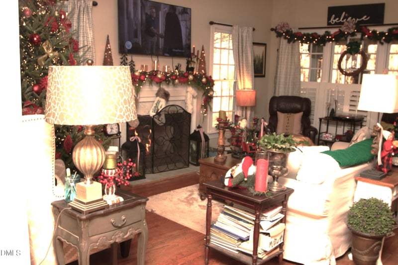 1219 Cranebridge Pl, Chapel Hill, NC 27517