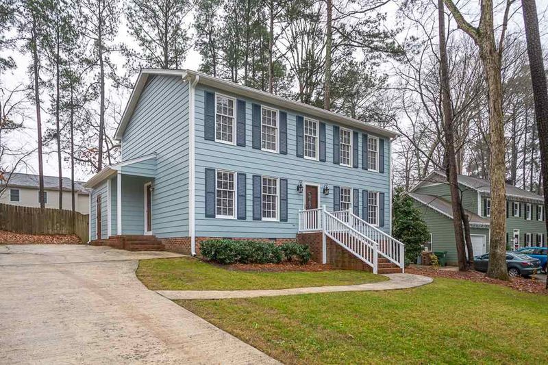 1219 Nottingham Dr, Cary, NC 27511