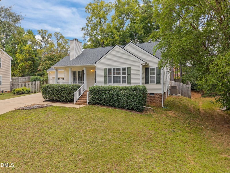 122 Alberbury Commons Ct, Wake Forest, NC 27587