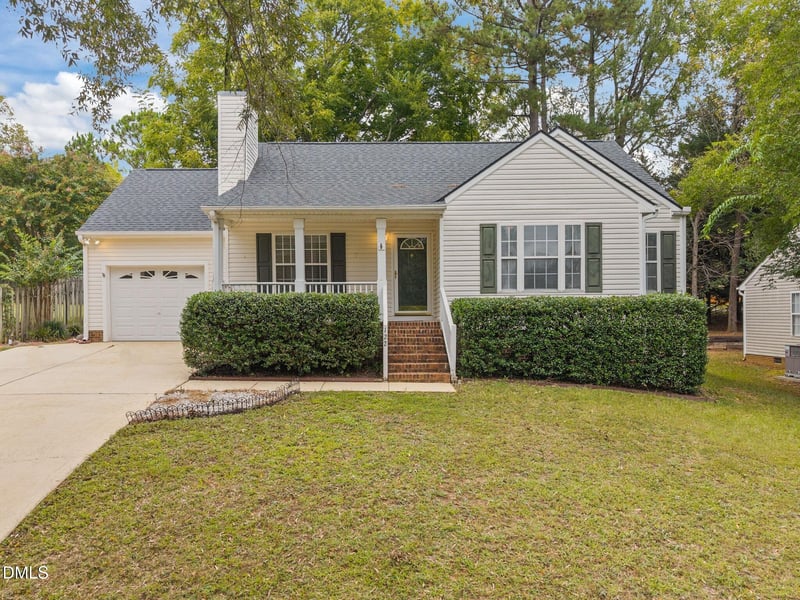 122 Alberbury Commons Ct, Wake Forest, NC 27587