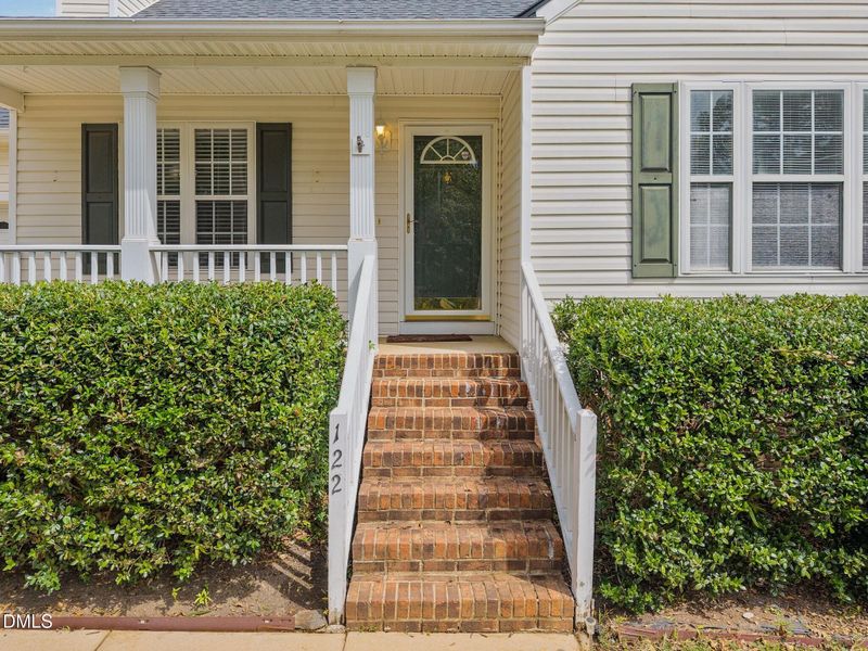 122 Alberbury Commons Ct, Wake Forest, NC 27587