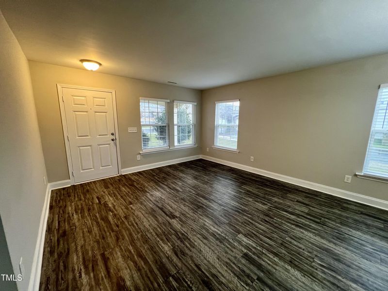 122 Averasboro Dr, Clayton, NC 27520