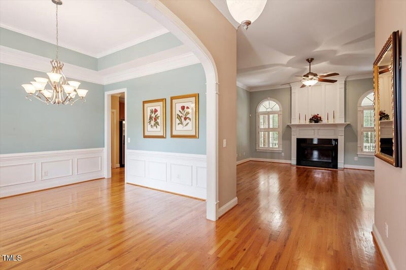 122 Barringer Dr, Garner, NC 27529