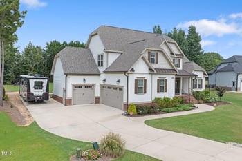122 Batten Hill Ln, Selma, NC 27576