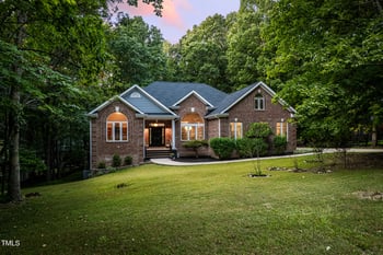 122 Berwick Pl, Hillsborough, NC 27278