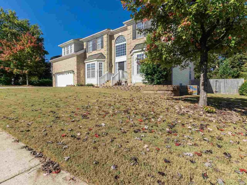 122 Bethabara Ln, Cary, NC 27513