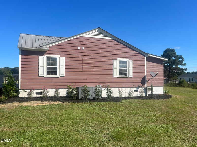 122 Bill Avery Rd, Coats, NC 27521