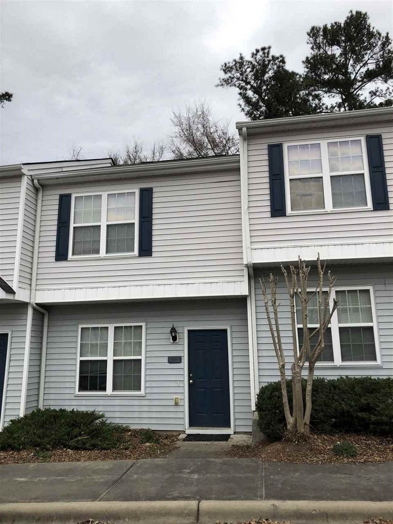 122 Blue Crest Ln, Durham, NC 27705