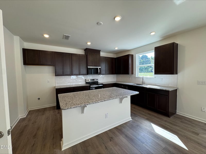 122 Boss Shot Dr, Smithfield, NC 27577