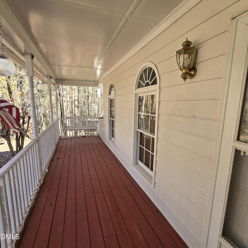 122 Buckskin Dr, Louisburg, NC 27549