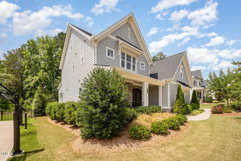 122 Burgundy Ln, Chapel Hill, NC 27516