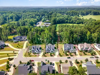 122 Burgundy Ln, Chapel Hill, NC 27516
