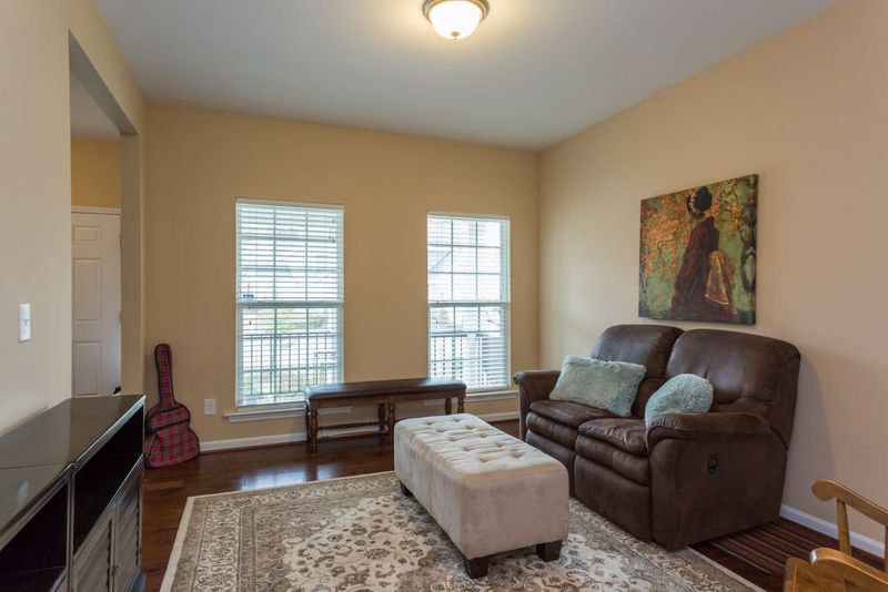 122 Callandale Ln, Durham, NC 27703