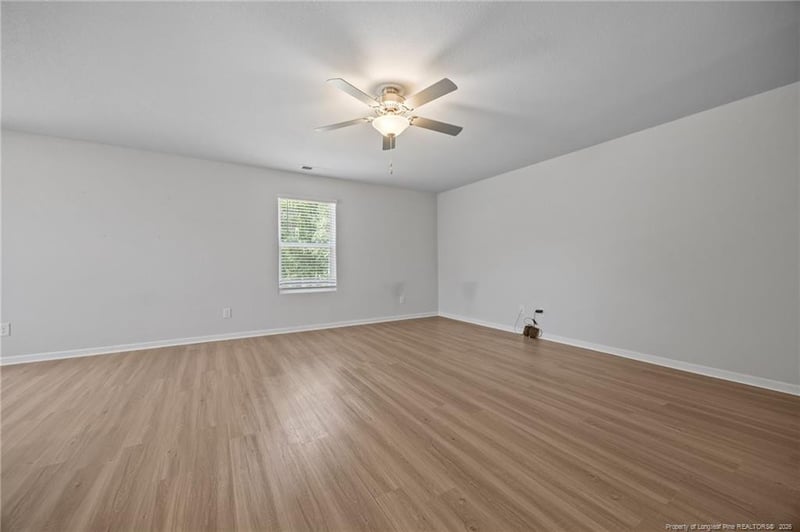 122 Chedworth Dr, Angier, NC 27501