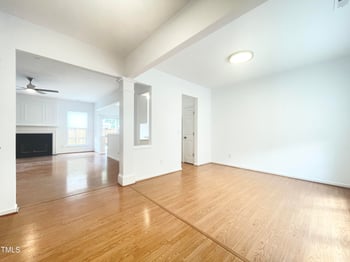 122 Chinabrook Ct, Morrisville, NC 27560