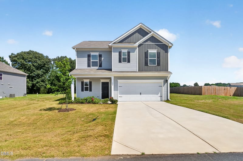 122 Continental Ln, Smithfield, NC 27577