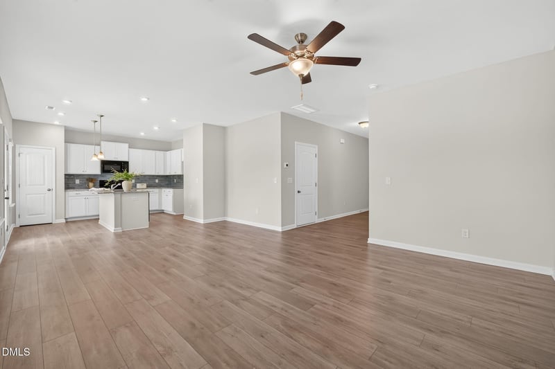 122 Continental Ln, Smithfield, NC 27577