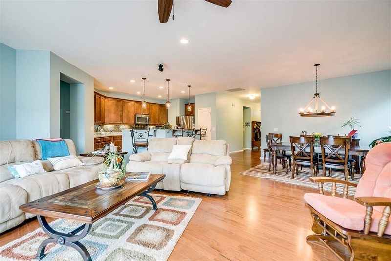 122 Daneborg Dr, Durham, NC 27703