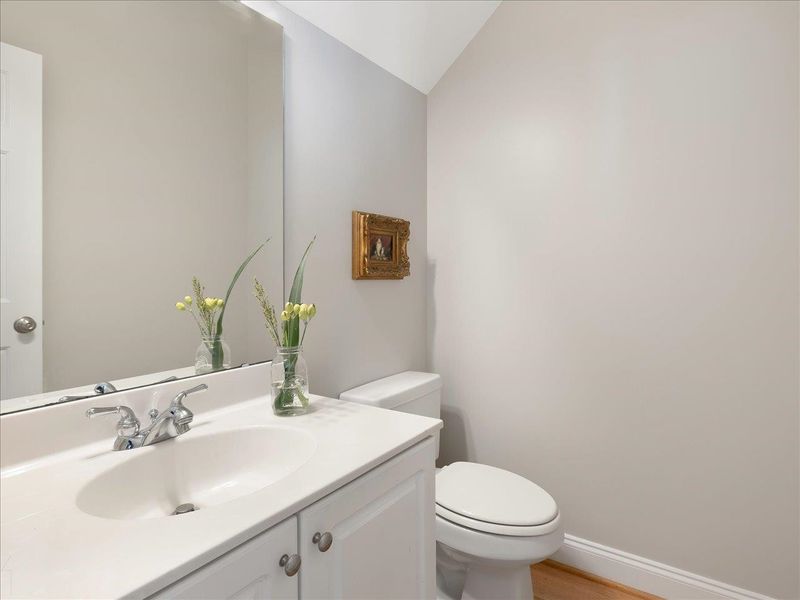122 Eagles Nest Dr, Durham, NC 27712