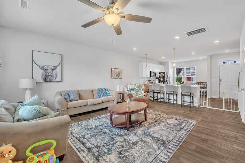122 Enterprise Dr, Clayton, NC 27520
