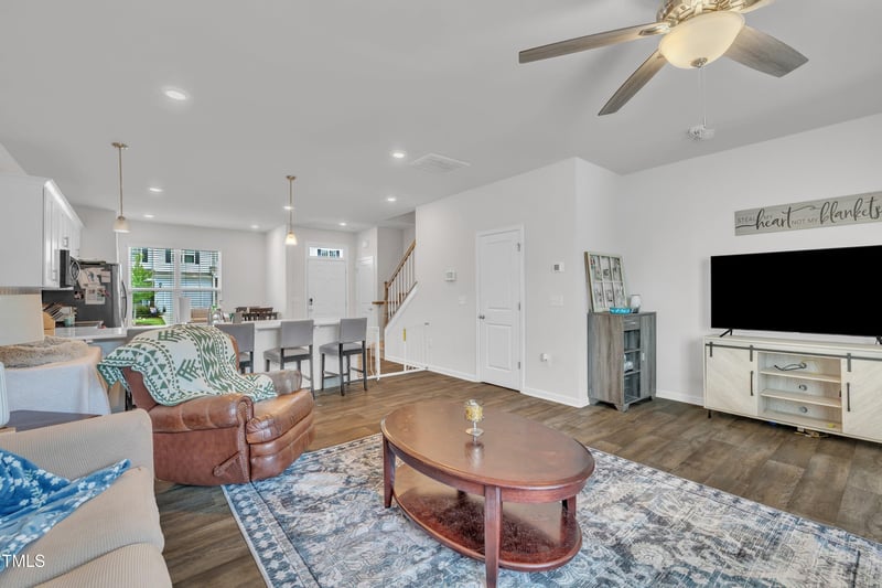 122 Enterprise Dr, Clayton, NC 27520