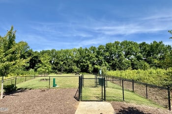 122 Enterprise Dr, Clayton, NC 27520