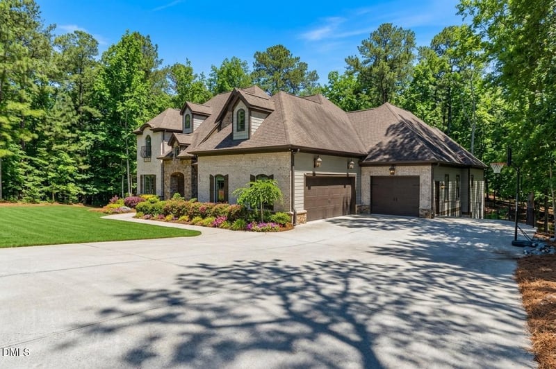 122 Essie Dr, Apex, NC 27523