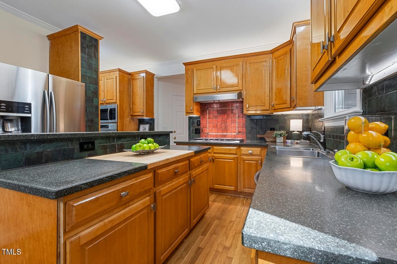 122 Fern Abbey Ln, Cary, NC 27518